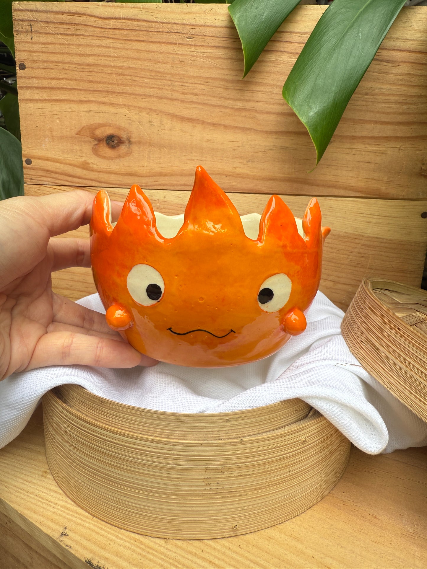 Calcifer matcha bowl (2 colours)